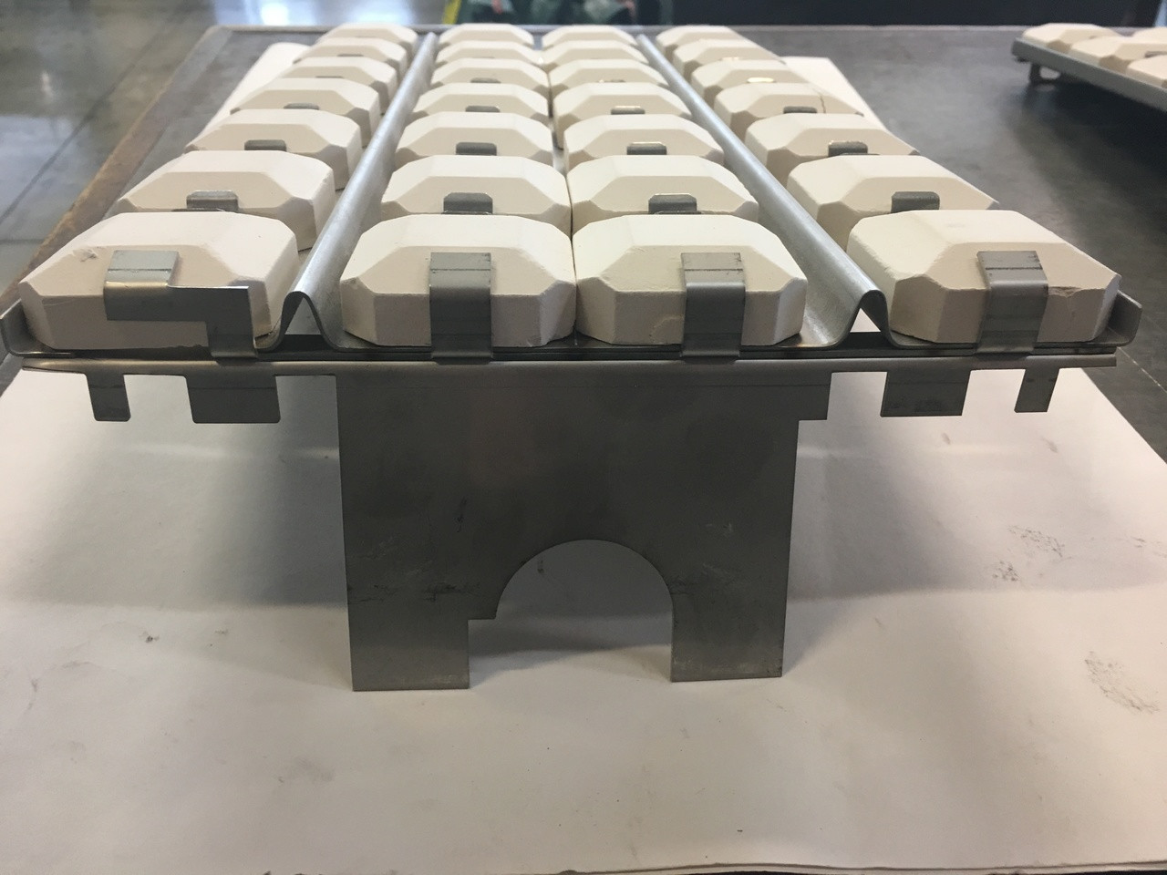 Lynx 27" & 36" briquette tray 90189 side view