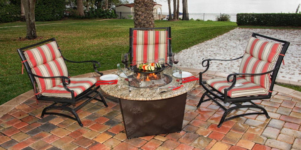 Firetainment Santiago 42" Round Grilling Table Firetainment Santiago 42" Round Grilling Table