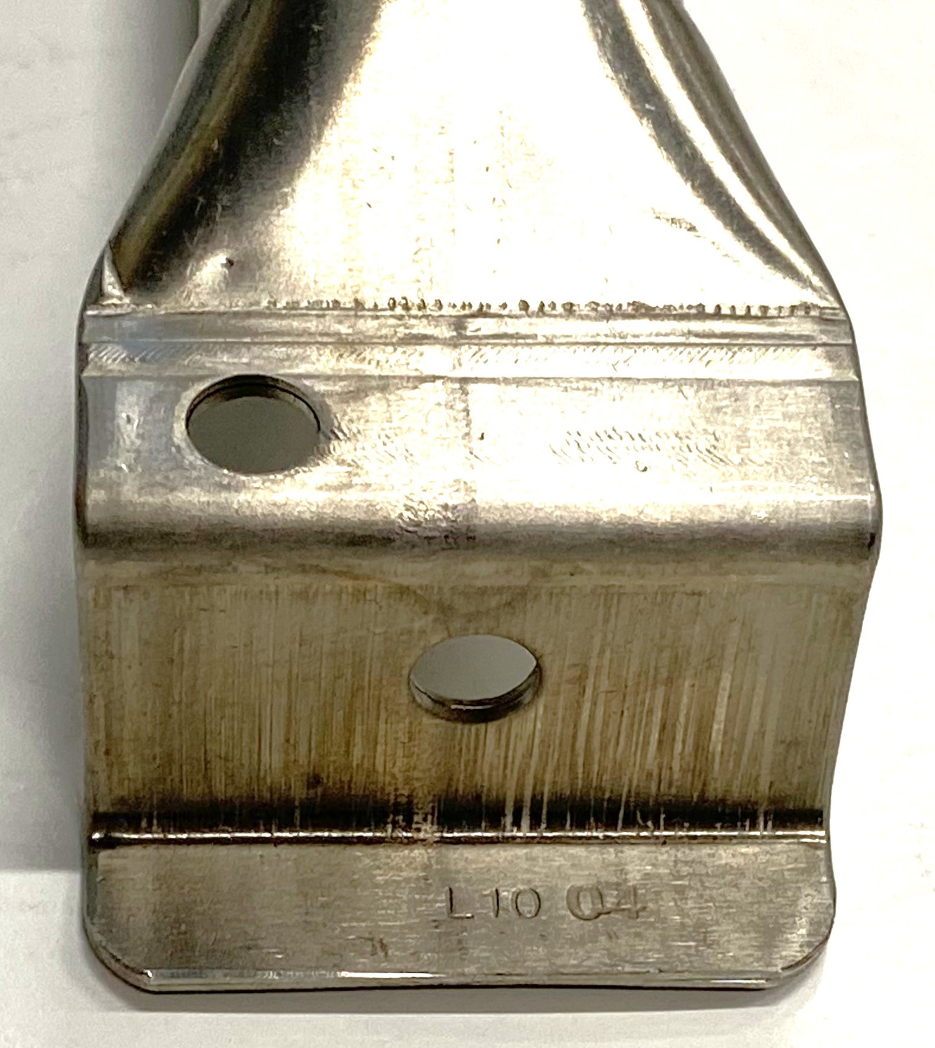 End of burner where it mount to the grill UFT1 End of burner where it mount to the grill UFT1