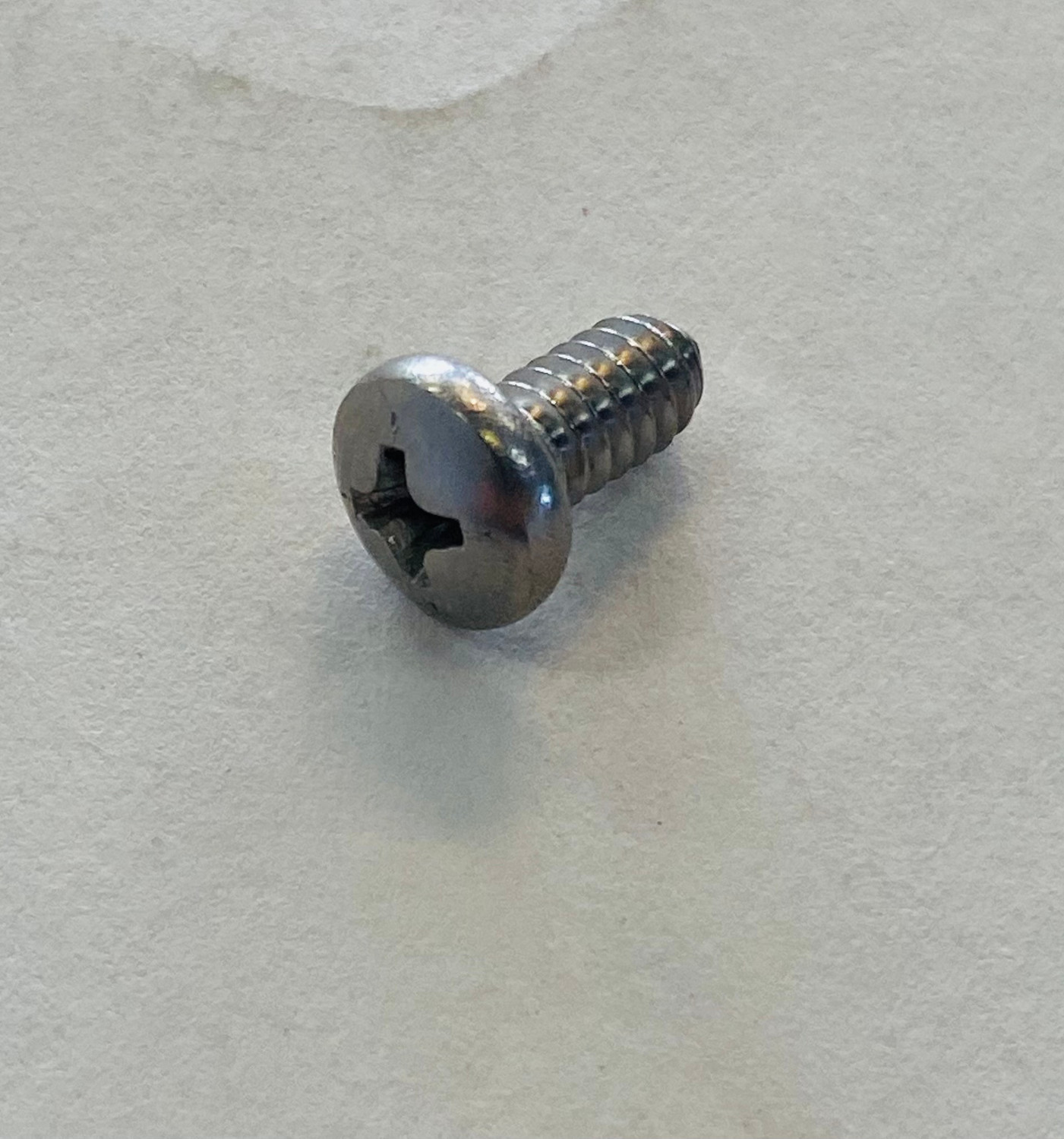 Lynx Screw, #10-24 X 3/8 PHP, SS (used with 13001) - 14050 Lynx Screw, #10-24 X 3/8 PHP, SS (used with 13001) - 14050