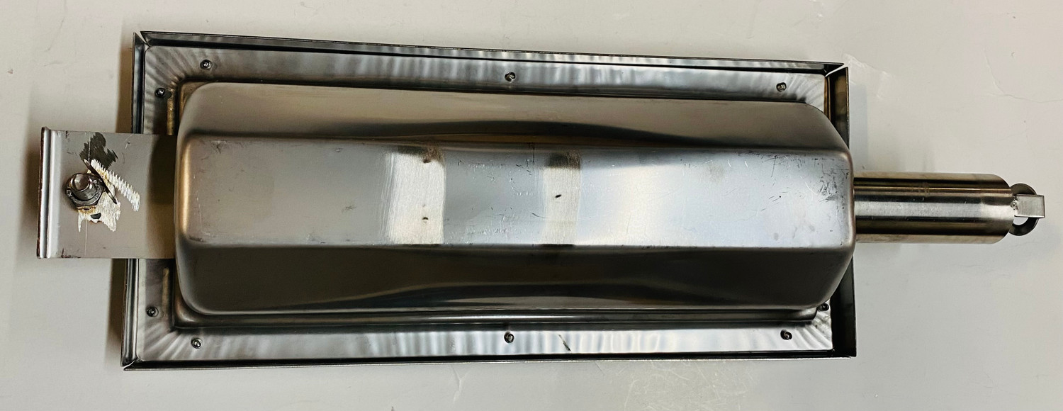 Back side of burner with the screw end Back side of burner with the screw end