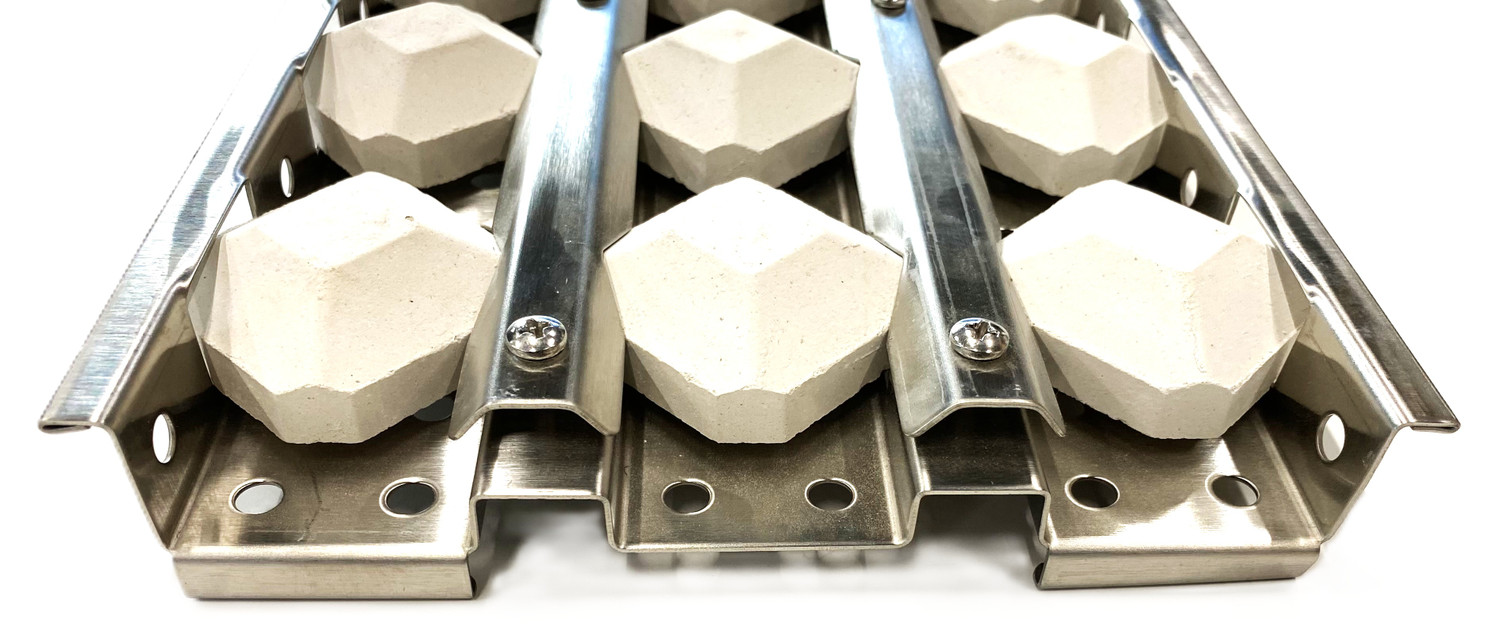 C2420009 Close up of end on Briquette tray, Heat Control Grid Coyote C2420009 Close up of end on Briquette tray, Heat Control Grid Coyote