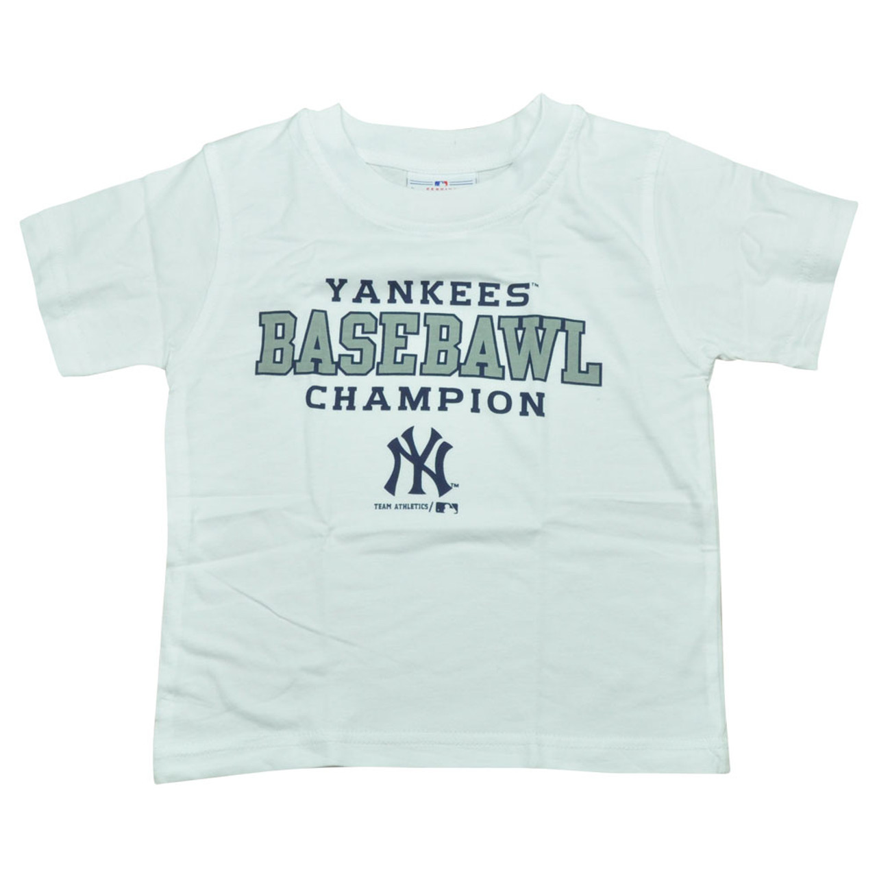 white yankees t shirt