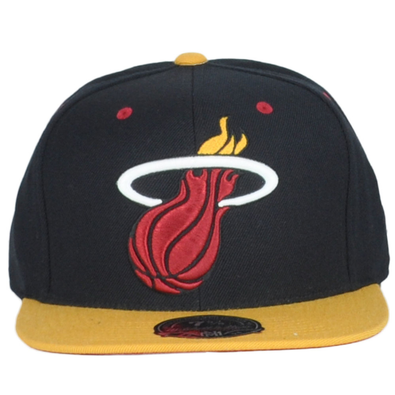 Buy NBA & NFL Pro Crown Snapback Caps Online, Mitchell & Ness