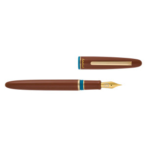 Back to the Lands Estie Fountain Pen / Incredible Rock/ Gold Trim Back to the Lands Estie Fountain Pen / Incredible Rock/ Gold Trim