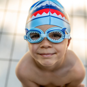 SWIMMING GOGGLES - SHARK