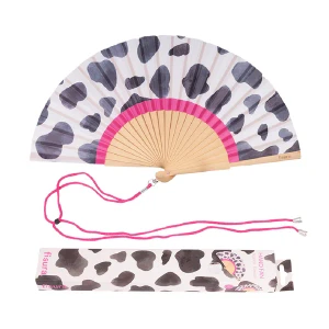 Hand fan cow
