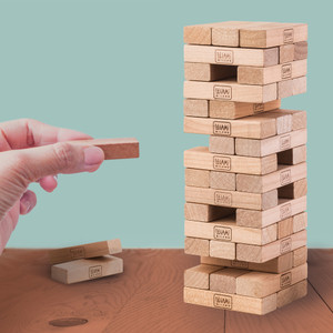 TUMBLING TOWER GAME - TUMBLING TOWER