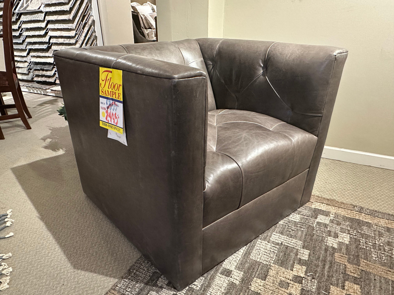 Tufted Leather Chair Slater's Home Furnishings Modesto