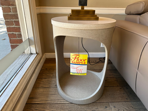 Round Top Modern Chairside Table