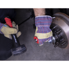 AK2081_ACT_IN_USE_PIC2