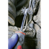 VS0210_ACT_CLEANING_BRAKE_PIPES.png
