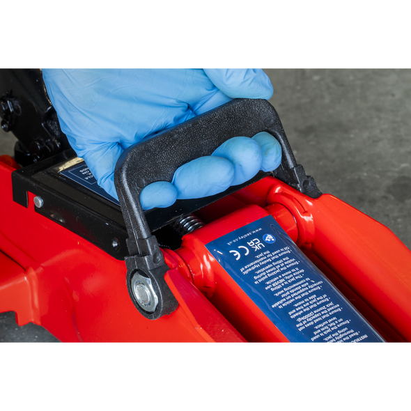 1015CX.V2_ACT_HANDLE