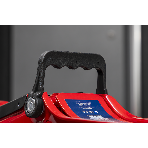 1050CXLE.V3_ACT_CARRY_HANDLE