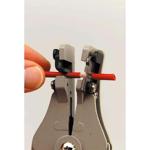 AK2252_ACT_STRIPPING_CABLE.png