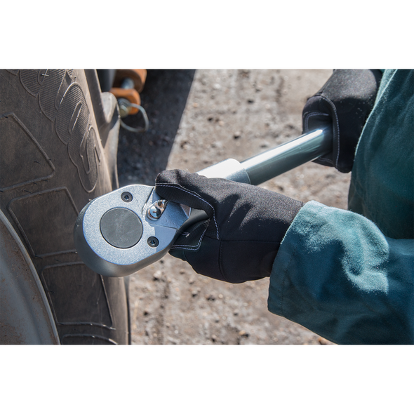 AK261_ACT_ADJUSTING_HEAD