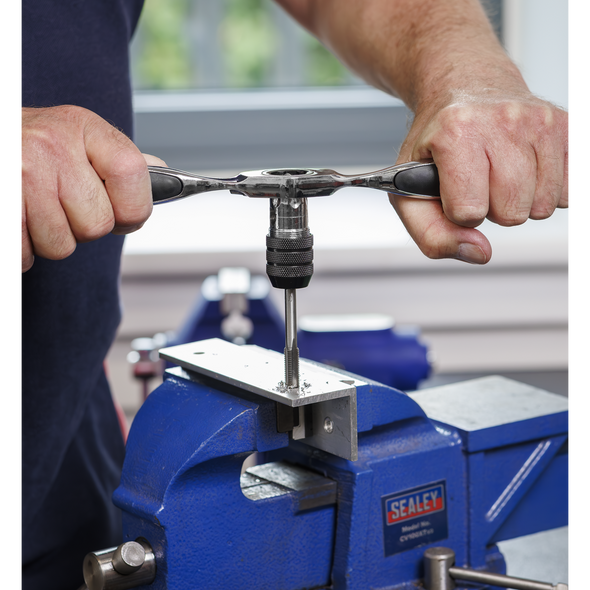 AK3027_ACT_RATCHET_HANDLE