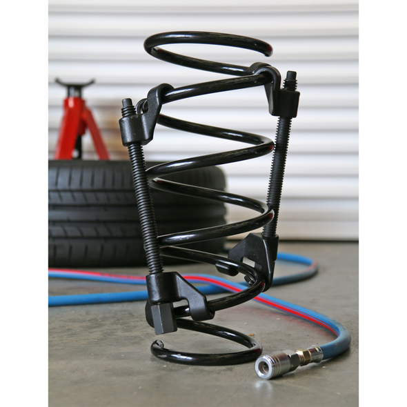 AK3841.V2_GARAGE_ACT