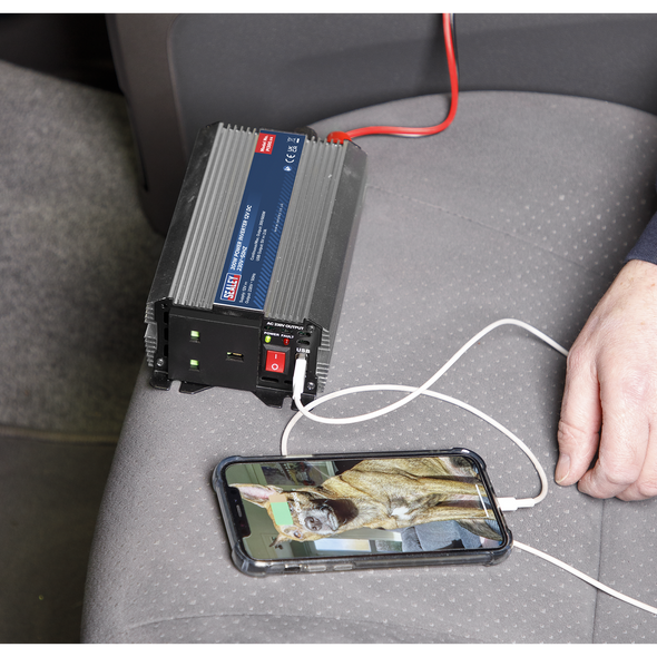 PI300.V4_ACT_CHARGING_PHONE