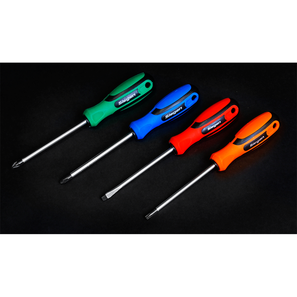 S01090_ACT_PROMO_SHOT_2