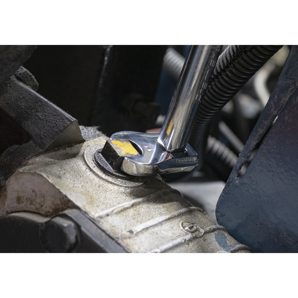 S0866_ACT_IN_USE_PIC1