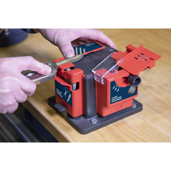 SMS2004.V2_ACT_SHARPENING_KNIFE