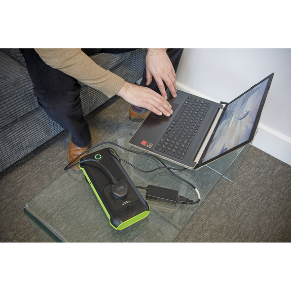 SPB160W.V2_ACT_IN_USE_USB_SUPPLY