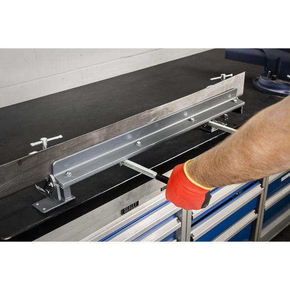 TS01.V2_ACT_IN_USE_PIC5