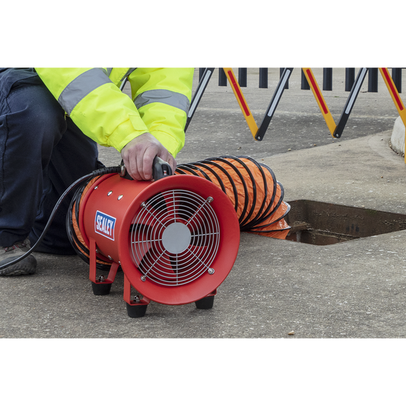 VEN200AK2.V4_ACT_IN_USE_PIC3