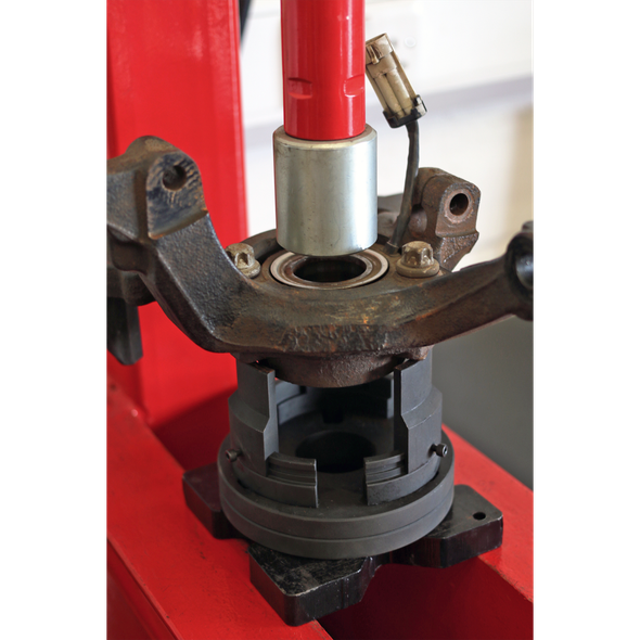 VS7037_ACT_PRESSING_BEARING