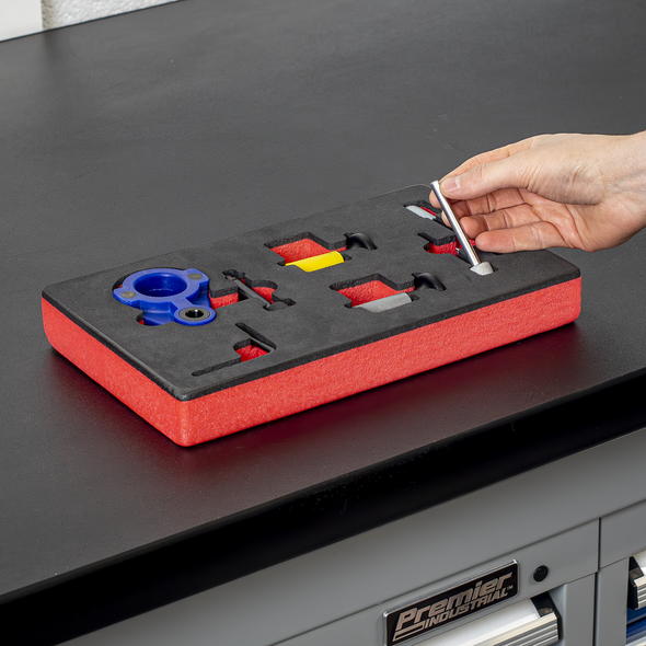 VSE2092.V2_ACT_OUT_OF_CASE