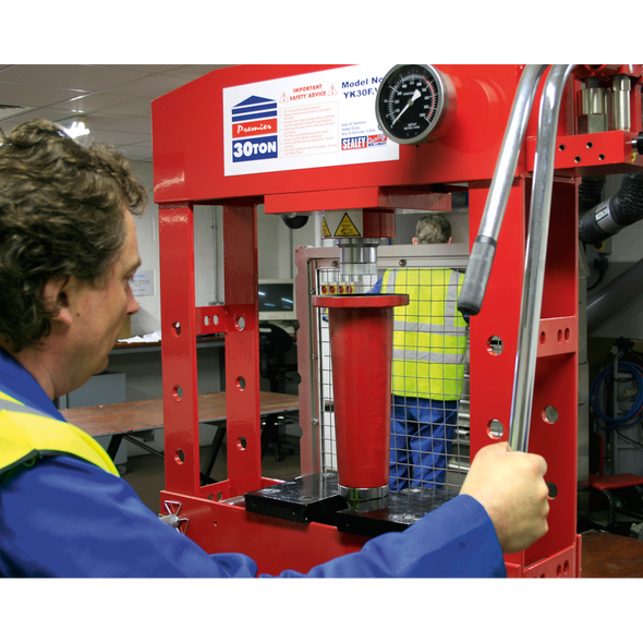 YKSG30_REAR_MOUNTED_ACT