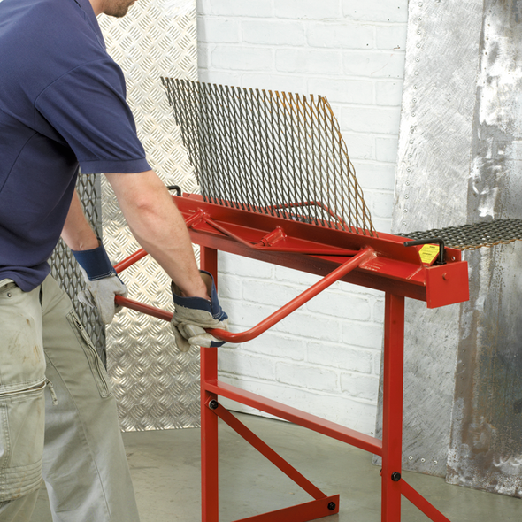 DF910.V2_ACT_BENDING_METAL_SHEET.png