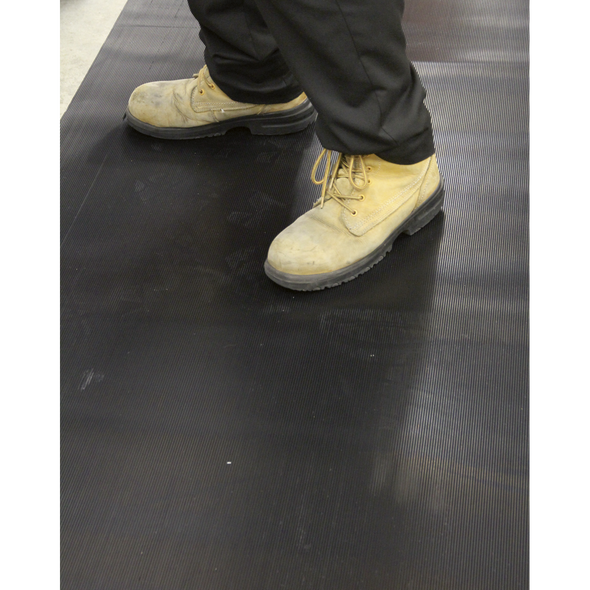 MCR10100_ACT_IN_WORKSHOP