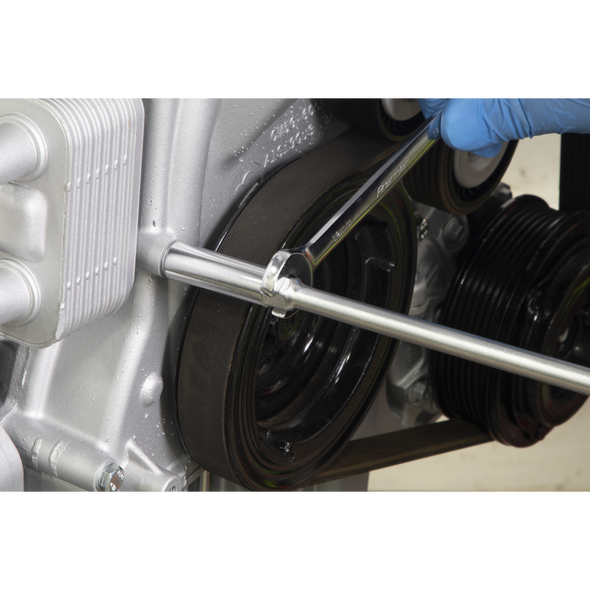 AK5823_ACT_IN_USE_CLOSE