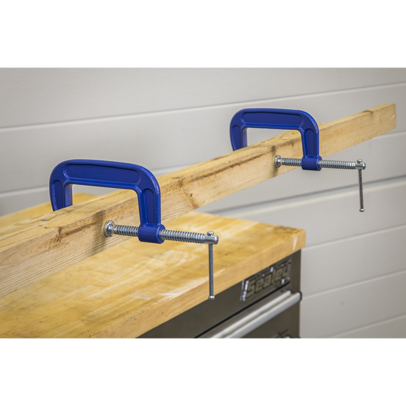 AK6003.V3_ACT_IN_USE_PIC2