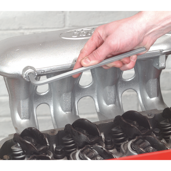 AK6143_ACT_ON_ENGINE