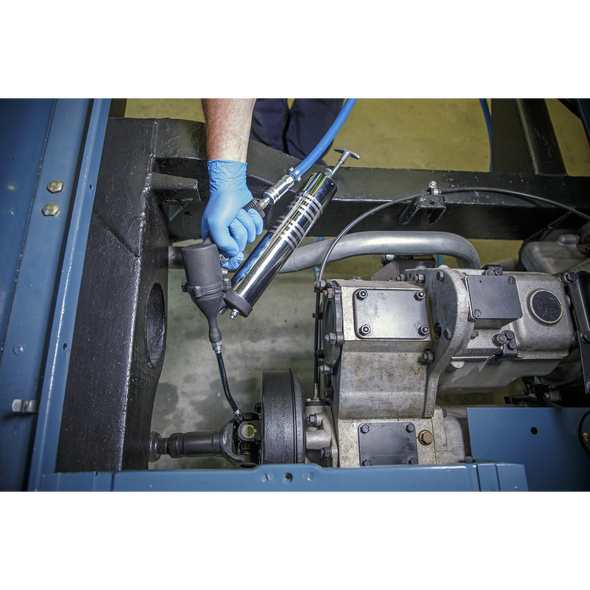 AK46KIT_ACT_IN_USE_AIR