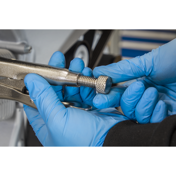 AK6422_ACT_HANDLE_ADJUSTMENT