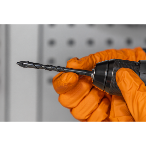 DBGC1_ACT_INSERTING_INTO_DRILL