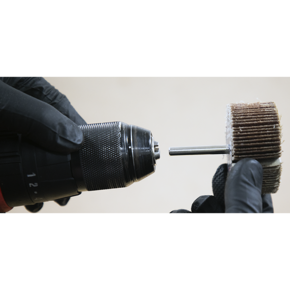 FW6030805_ACT_IN_USE_PIC2