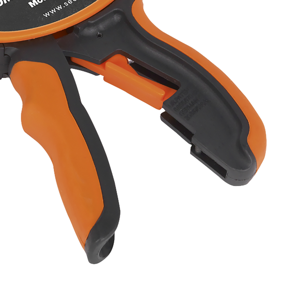 QBC3002_SINGLE_HANDLE