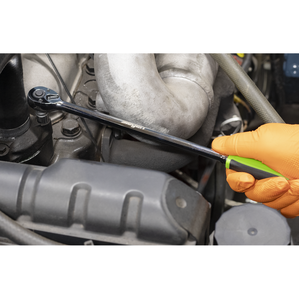 S01256_ACT_IN_USE_PIC1