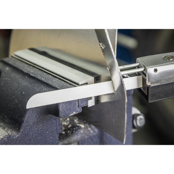 SA346-B32_ACT_IN_USE_CLOSE