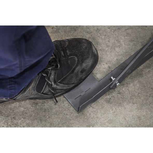 TS02_ACT_FOOT_SUPPORT