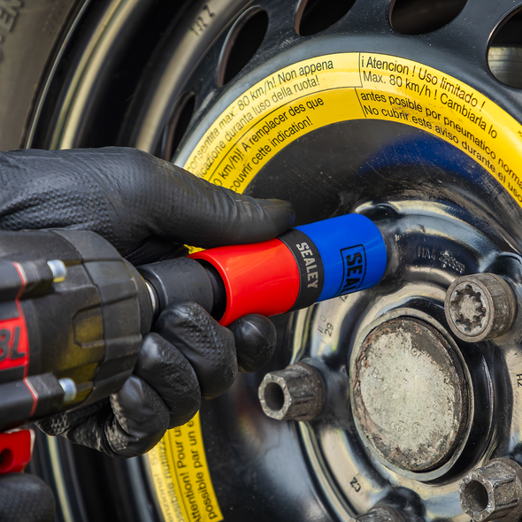 SX1820S_ACT_IN_USE_PIC3