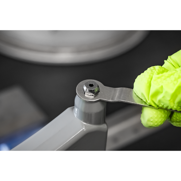 S0469.V3_ACT_ATTACHING_NOZZLE
