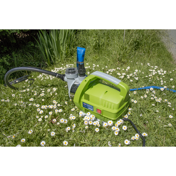 WPS062S.V2_ACT_ON_GRASS
