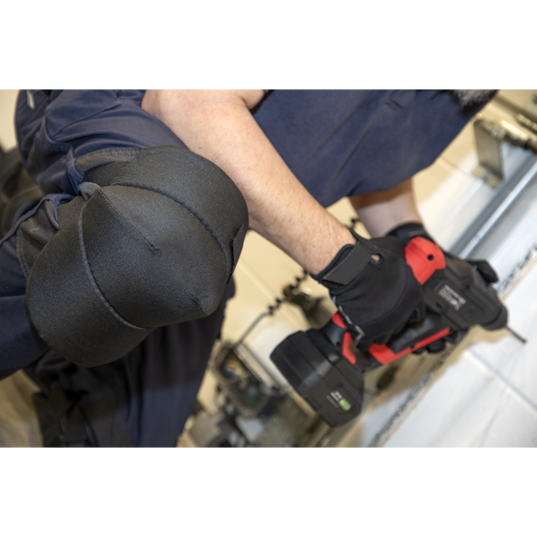 9706_ACT_IN_USE_PIC2