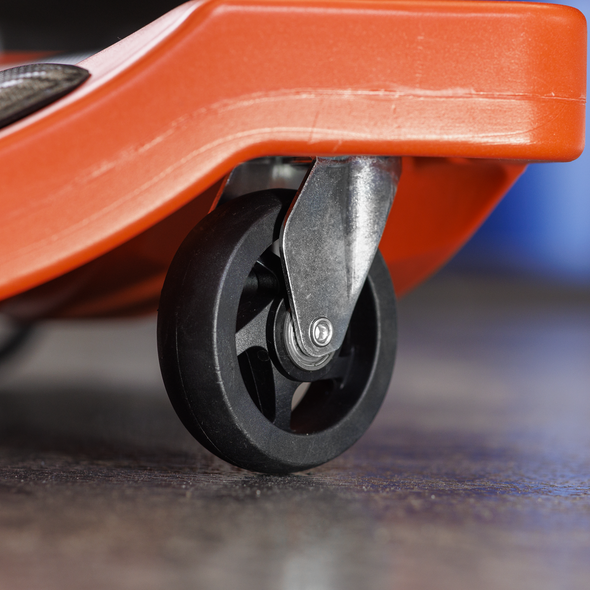 SCR80HD_ACT_SWIVLE_WHEEL